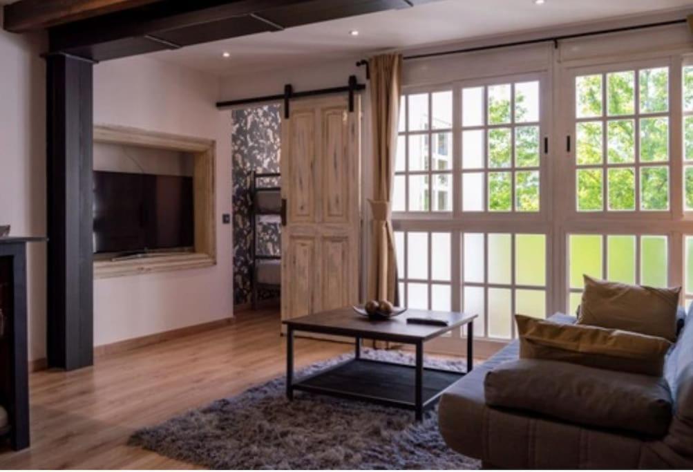 Burgas1 Apartment *